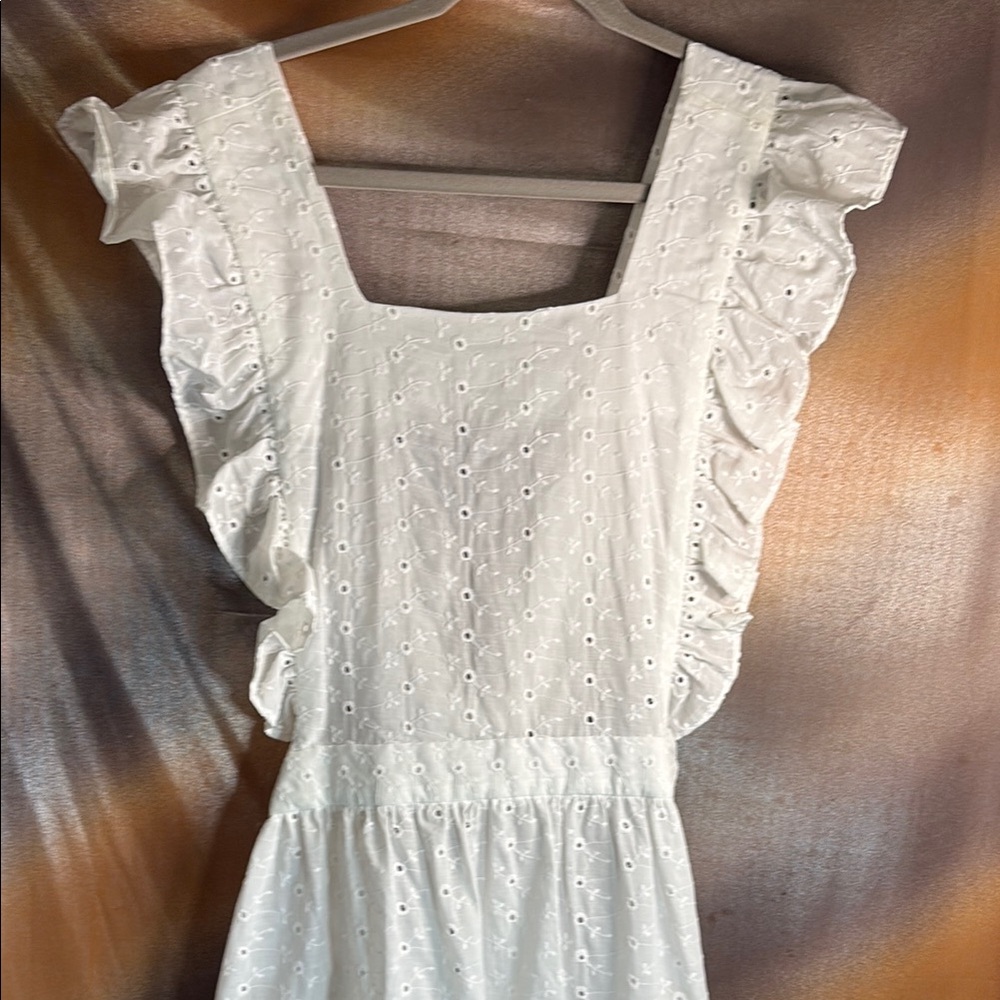 Vintage White Eyelet Maxi with Ruffle Shoulders